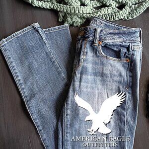 American Eagle Outfitters- Skinny Stretch jeans- size 4R- comfy fit and loved